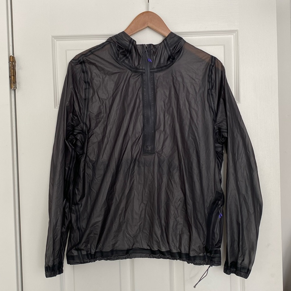 lululemon lab Black Windbreaker